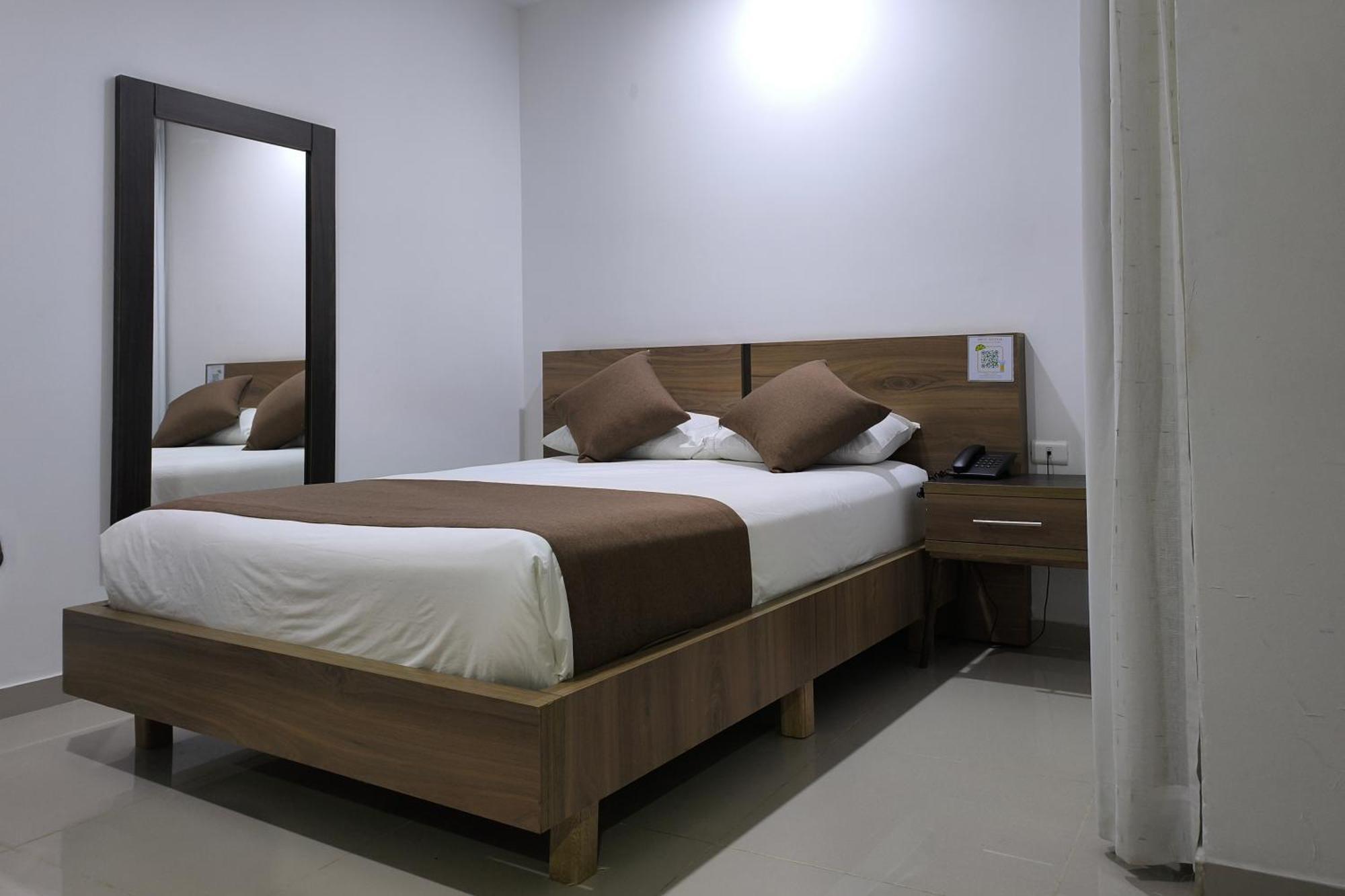 Hotel Quarta Avenida Montería Екстериор снимка